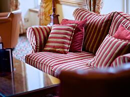Macdonald Crutherland House and Spa