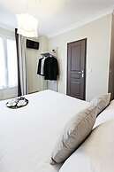 Modern Hotel