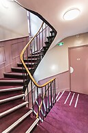 Modern Hotel