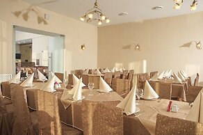 Ladoga Hotel