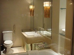 Beijing Tibet Hotel