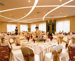 Beijing Tibet Hotel