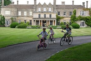 Lucknam Park, Emblems Collection