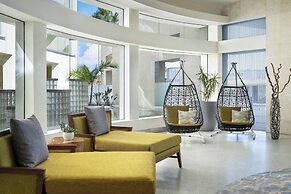Pier South Resort, Autograph Collection by Marriott