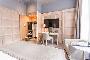The Scotsman Hotel