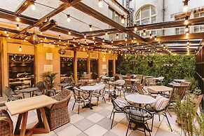 The Scotsman Hotel