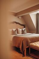 The Scotsman Hotel