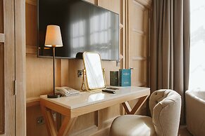 The Scotsman Hotel