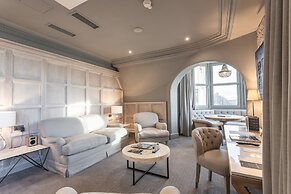 The Scotsman Hotel