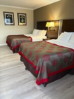 Grand Forks Inn