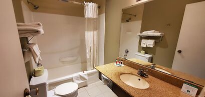 Grand Forks Inn