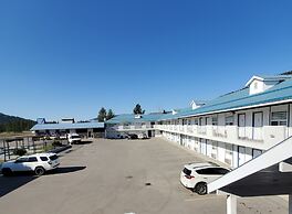 Grand Forks Inn