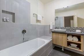 Quest Tamworth