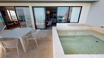 Park Royal Beach Cancun - All Inclusive