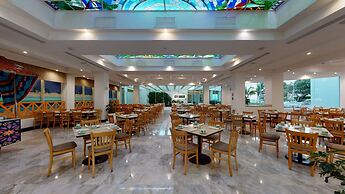 Park Royal Beach Cancun - All Inclusive
