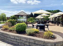 Mill Park Hotel