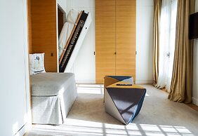 Hotel Marignan Champs - Elysées