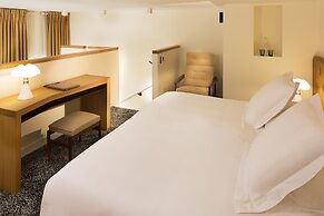 Hotel Marignan Champs - Elysées