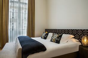 Hotel Marignan Champs - Elysées