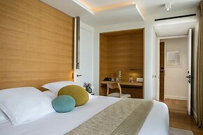 Hotel Marignan Champs - Elysées