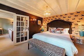 Manor House Hotel