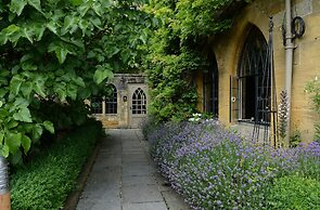 Manor House Hotel