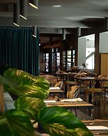 Nuria Hotel