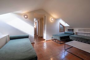 Hotel Cetina Palacio Ayala Berganza.