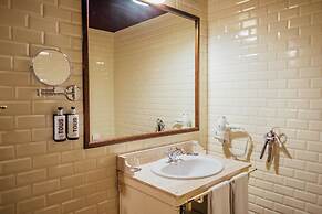 Hotel Cetina Palacio Ayala Berganza.