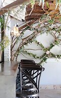 Villa Montana Beach Resort