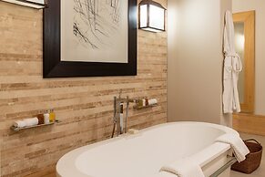 Saxon Hotel, Villas and Spa