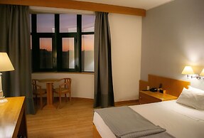 TRYP by Wyndham Montijo Parque Hotel