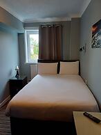 Kings Park Hotel