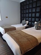 Kings Park Hotel