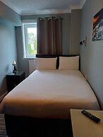 Kings Park Hotel