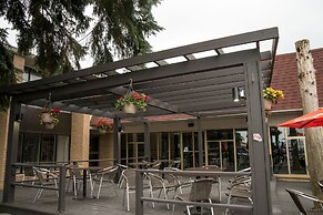 Ramada by Wyndham Jacksons Point