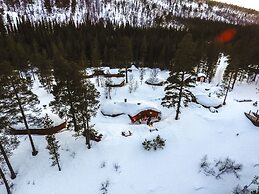 Reisafjord Hotel