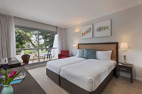 Kfar Maccabiah Hotel and Suites