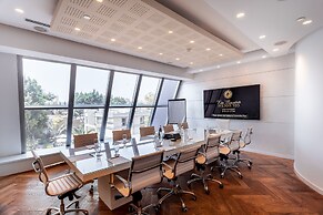 Kfar Maccabiah Hotel and Suites