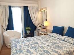 The Park Hotel Piraeus