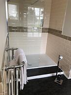 Rossett Hall Hotel