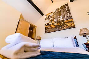 Rossett Hall Hotel