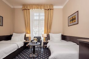 Pytloun Old Armoury Hotel Prague