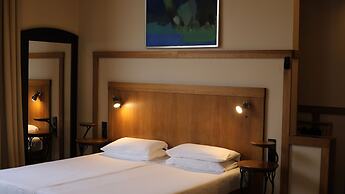 Best Western Santakos Hotel