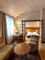 Best Western Santakos Hotel