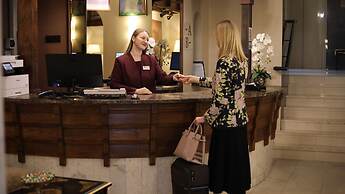 Best Western Santakos Hotel