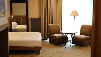 Best Western Santakos Hotel