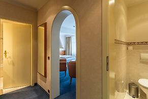 Hotel Ambassador Bosten
