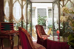 Hotel Chambiges Elysées
