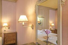 Hotel Chambiges Elysées